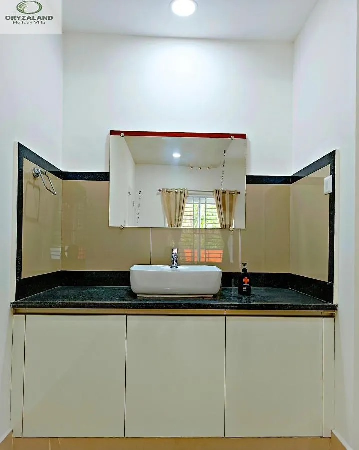 Oryzaland Holiday Villa Munnar